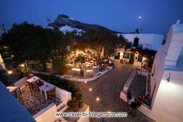 Travelfolegandr's tweet image. all #dishes and specialties with great love to the #Greek_cuisine #Folegandros #tavern ow.ly/PSBQ6