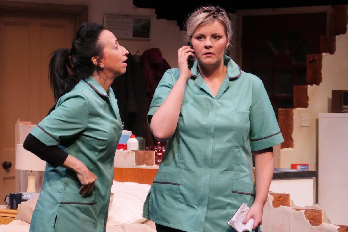 LyricBelfast's tweet photo. Ring 02890381081 to book your £10 #StandbySunday tickets for today's performance of #FlyMeToTheMoon by @MarieJonesNI http://t.co/XHMLKKYIB9