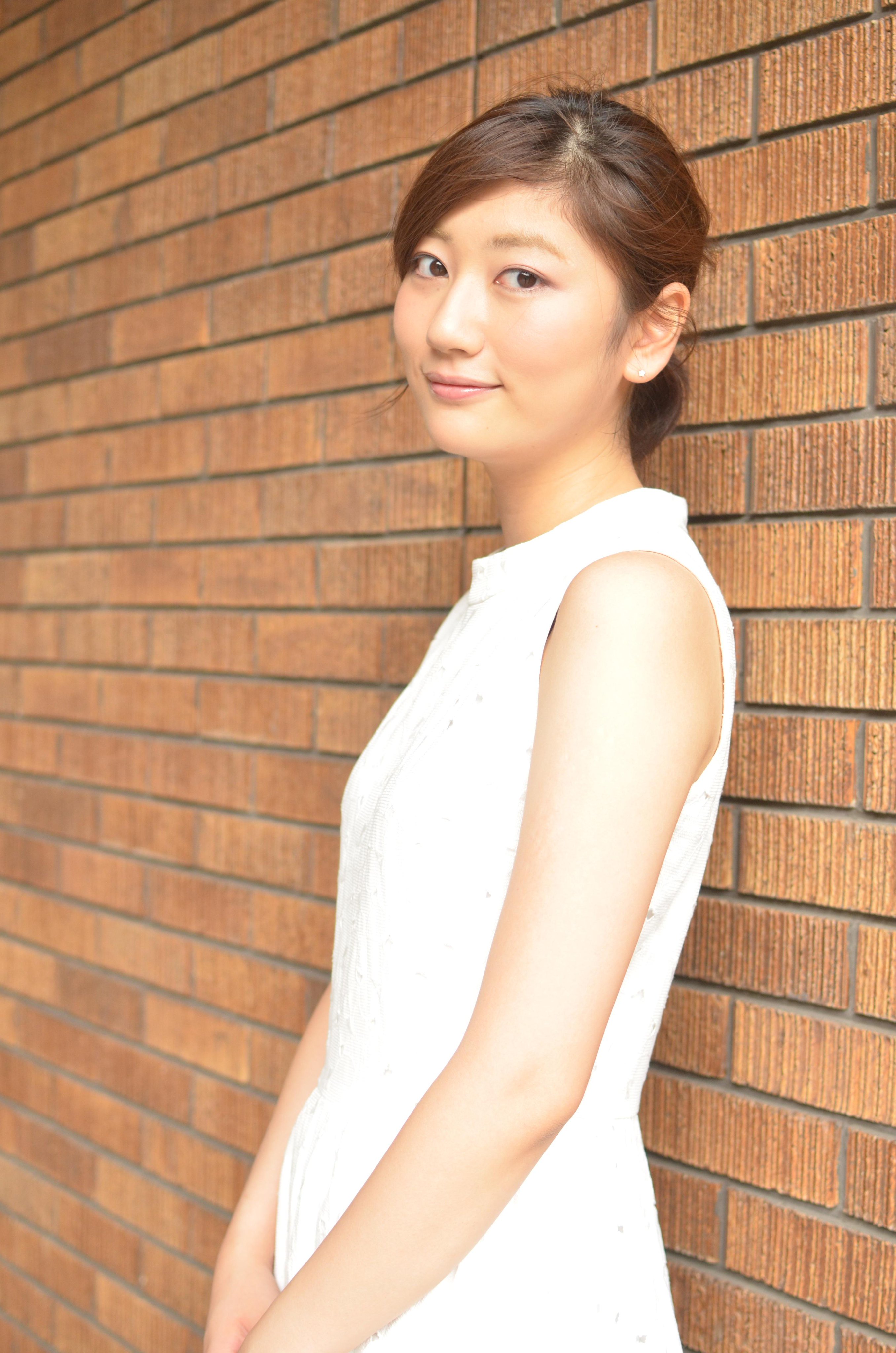 水谷萌 モデル 今日は水コンファイナリストの水谷萌さん(@ocha_megu)を撮影させていただいきました。  凛とした雰囲気を持った方であると同時に、とってもチャーミングで笑顔が素敵でした！撮影が楽しかったです♪ 水谷さん、ありがとうございました！  http://t.co ...