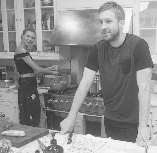 Taylor_SW1989's tweet image. At homee...