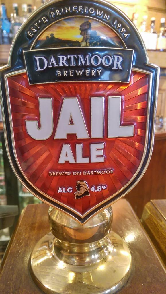 Trip to Salcombe means experiencing this delightful beer from <a href="/DartmoorBrewery/">𝗗𝗔𝗥𝗧𝗠𝗢𝗢𝗥 𝗕𝗥𝗘𝗪𝗘𝗥𝗬</a>  on draught. #realale #beer #Devon