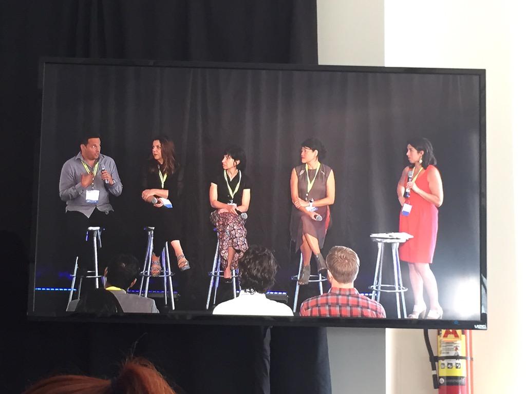 remodista's tweet photo. #ChauBanks and #LaurenCroke sharing their experience understanding #omnichannel #customerengagement #GrowCommerce2015 http://t.co/QTVjC1szrf
