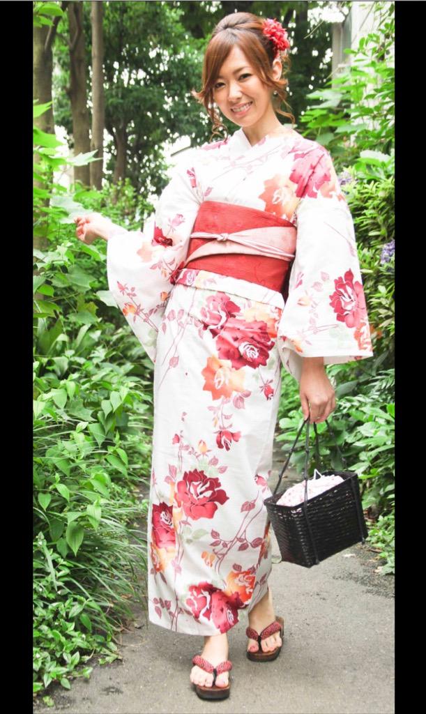 Aiko やっぱり 日本人なら夏に一回は浴衣着たいよね 全部揃えるの面倒くさいけどオシャレで可愛い浴衣 でみんなと差をつけたい方 浴衣レンタルを Http T Co X8ljg4bfoc 浴衣レンタル 浴衣を着 Http T Co Xgqnxkvr5w