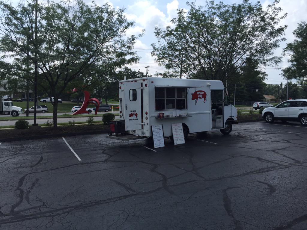 lexopenmri's tweet image. Come eat!! #sharethelex #rollingred