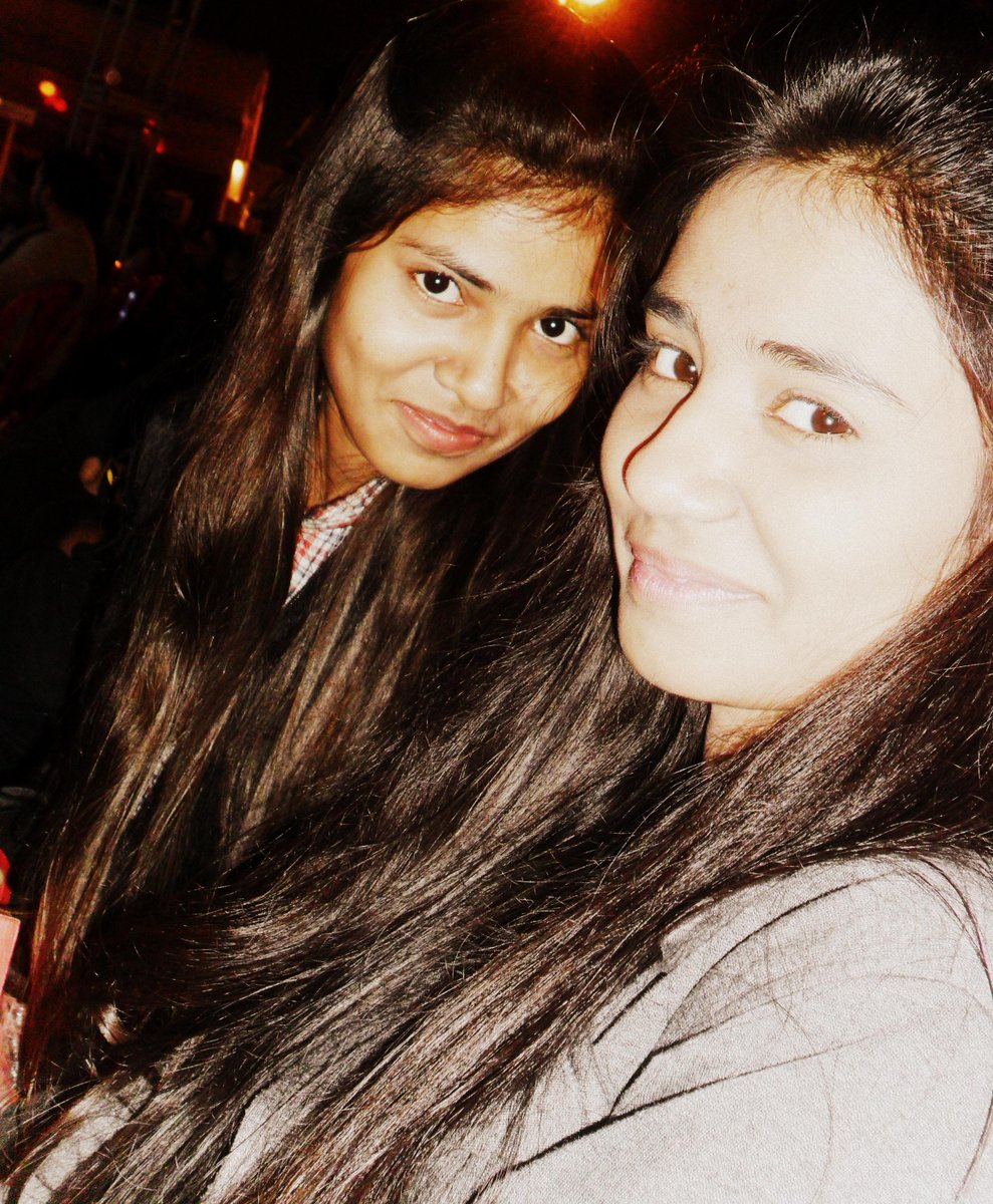 FemceeFrosty's tweet photo. #InstaClick.. ;) http://t.co/lhWNXsqtr1