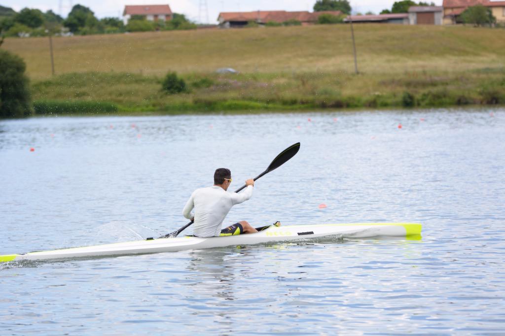 A3Fiuza's tweet photo. Río, río, río... y más río, pero mañana vuelvo a Trasona a entrenar entre bollas. 11 días para el Descenso del Sella! http://t.co/cgw2kPIsRi