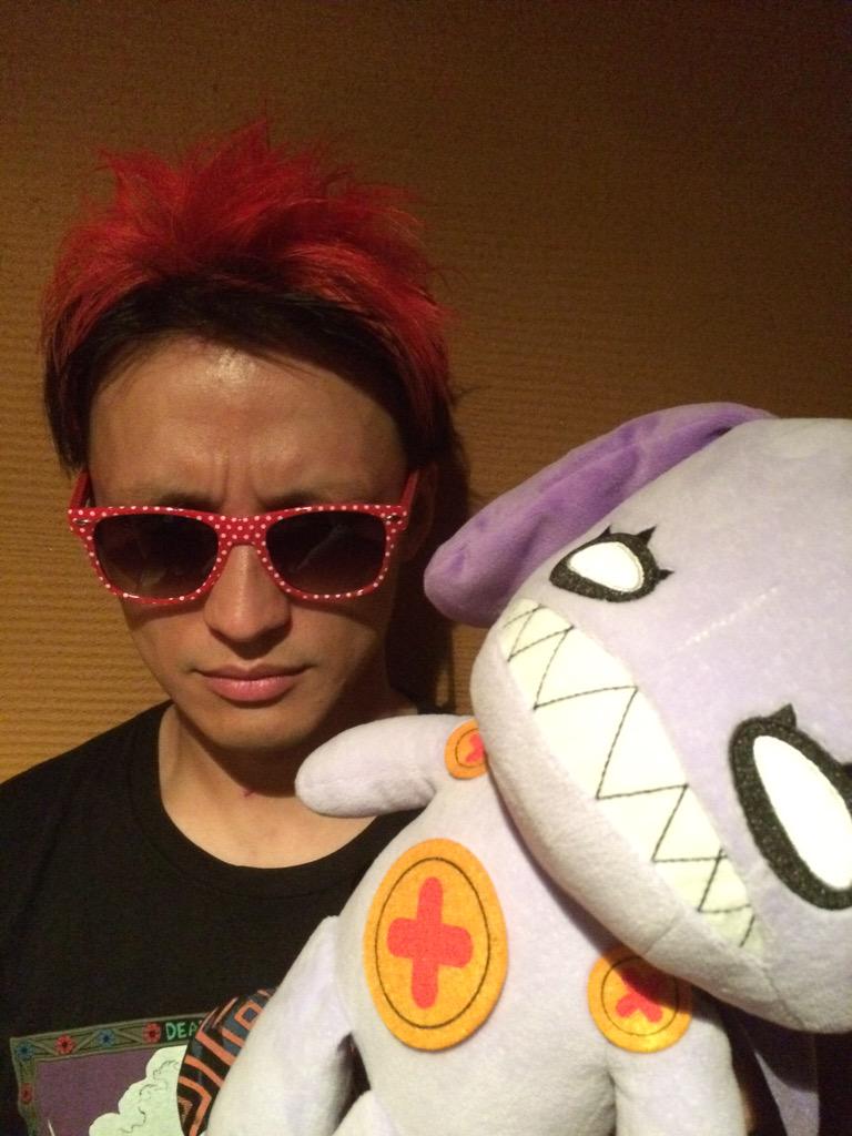 コロリ Tvアニメ それが声優 公式 ワタイと一緒にいるのは それが声優 のエンディング 曲を作ってくれたエンドウ さんコロ ワタイと一緒でコワそう な顔しているけど とっても優しくていい人なんだコロよ 4話のエンディングにもご期待下さい