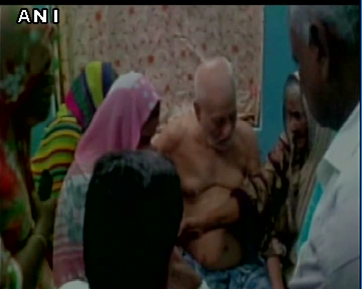 timesofindia's tweet image. Family members and brother of late Former President APJ Abdul Kalam at Rameswaram, Tamil Nadu. (ANI)