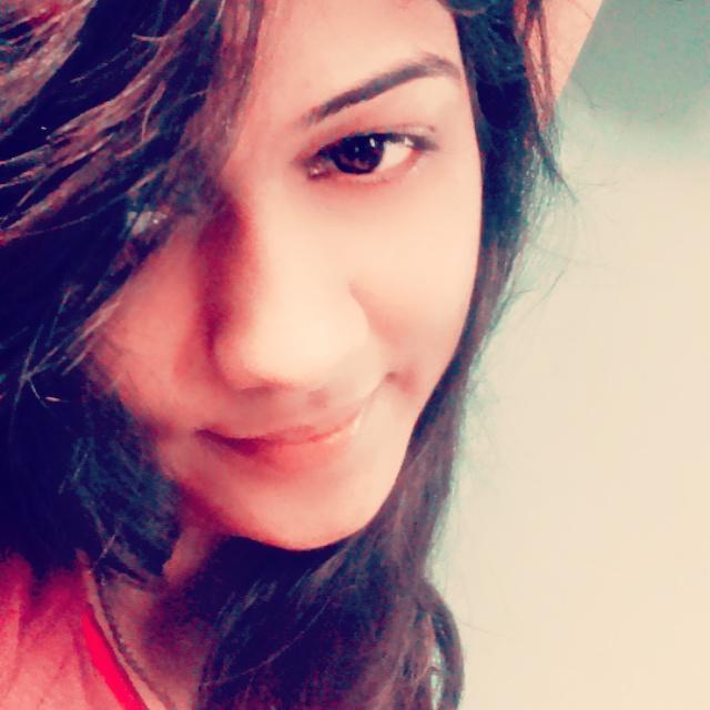 manisha_thakur_'s tweet photo. #nomakeupselfie #onlyedits http://t.co/PKqnEFPRGw