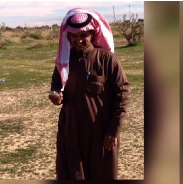 al_helm1's tweet photo. يارب تشفي عبدك محمد بن سعود وترسم الضحكة من جديد على محيياه http://t.co/Ank2rTPNEw