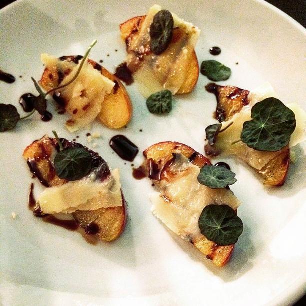 New bar and rooftop restaurant: @brooksbywalk  #Shoreditch bit.ly/1D5d7H7