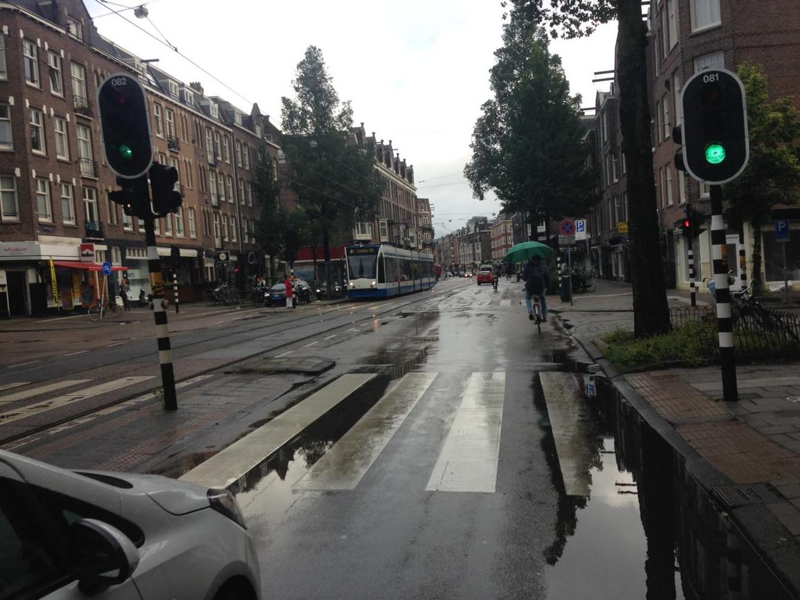 Kevincc's tweet image. For a minute I almost thought I was back in Toronto, but then, the umbrella #PCCAMS