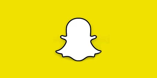 PromohHQ's tweet photo. .@Snapchat continues to solidify its position as a serious platform for #publishers. #mobility http://t.co/U5Rb9CopSK http://t.co/hqFfzYdQ4D