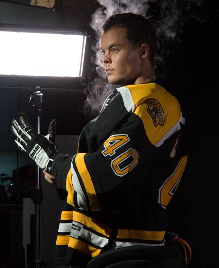 tuukkarask's tweet photo. It's been a busy summer! Training hard! Excited to be working w/ @FranklinSports on their new Street Hockey line! http://t.co/5W59NH7yRq