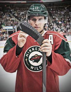 Happy 31st birthday to Zach Parise!! 