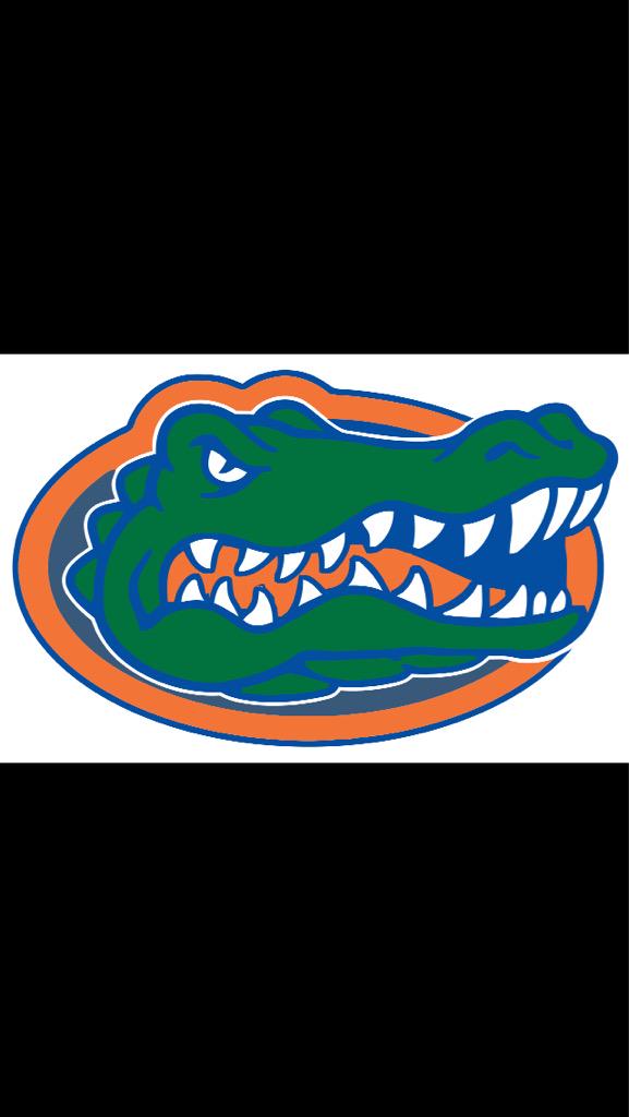 bracketbusters1's tweet photo. Best College Football Fanbase
Round of 32
RT-Florida 
FAV- UCLA http://t.co/kUG2aub509