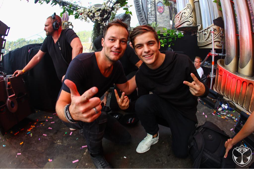 yvesv's tweet photo. Fun times @tomorrowland @MartinGarrix http://t.co/t6abpONojx