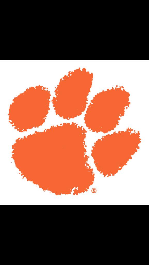 bracketbusters1's tweet photo. Best College Football Fanbase
Round of 32
RT-Clemson 
FAV-BYU http://t.co/lxjyKrGJhl