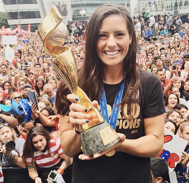 Happy birthday to my favorite player and, more importantly, one of my biggest inspirations, Ali Krieger. 