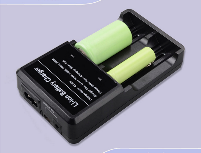 aomeiruilight's tweet photo. New 18650-26650-32650 lithium battery double charger http://t.co/SmD4WQKhky