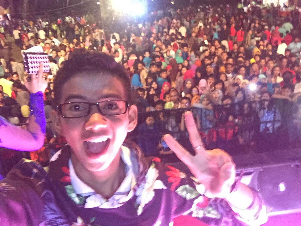 #RizkiRidhoMenggoyangJember 
#RizkiRidhoMenggoyangJember 
#RizkiRidhoMenggoyangJember