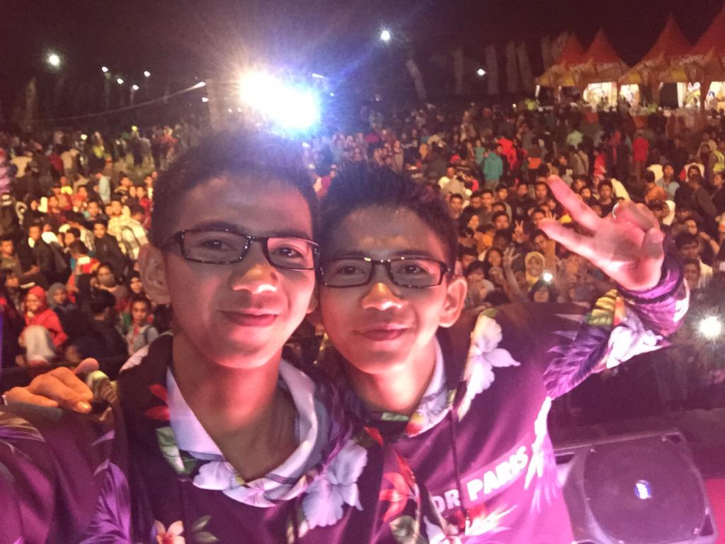 DA2_Ridho's tweet photo. #RizkiRidhoMenggoyangJember 
#RizkiRidhoMenggoyangJember 
#RizkiRidhoMenggoyangJember http://t.co/bzBWLOQHAV