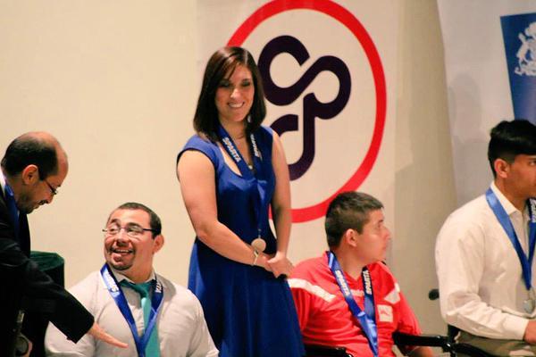 DARChile_'s tweet photo. ¿Sabías que @MQueroSwim fue premiada por el @CPDChile? ¡Conócela hoy a las 12:30 en #AtodoDAR por @RadioSportChile! http://t.co/iZfBQSabiX