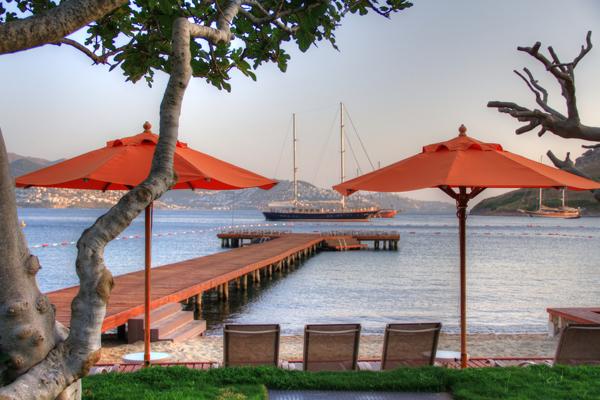 Kozmycom's tweet photo. Bodrum'a tatil için gün sayanlar, bu nefis plajlarda denizin tadını çıkarmaya az kaldı.
http://t.co/CMvBxlNmbL http://t.co/RMF9G3awHI