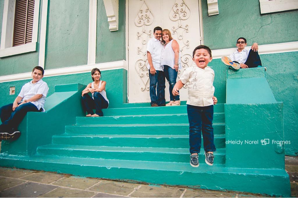 heidynorel's tweet image. Saltar - Acción de despegarse del suelo y volar por unos segundos.  #FramesPR