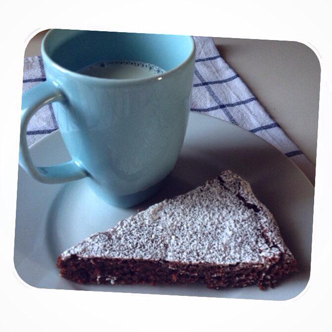 ForkeCookiaio's tweet photo. #torta #tenerina #cooking #cucina #breakfast http://t.co/LTAKfrmMhW