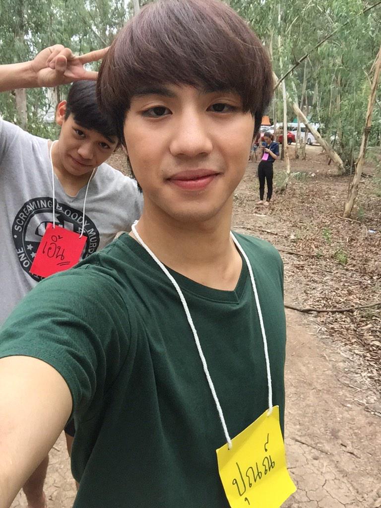 ฝนตกหนักดูแลตัวเองดีๆนะครับ 555 #มาแปลกๆ