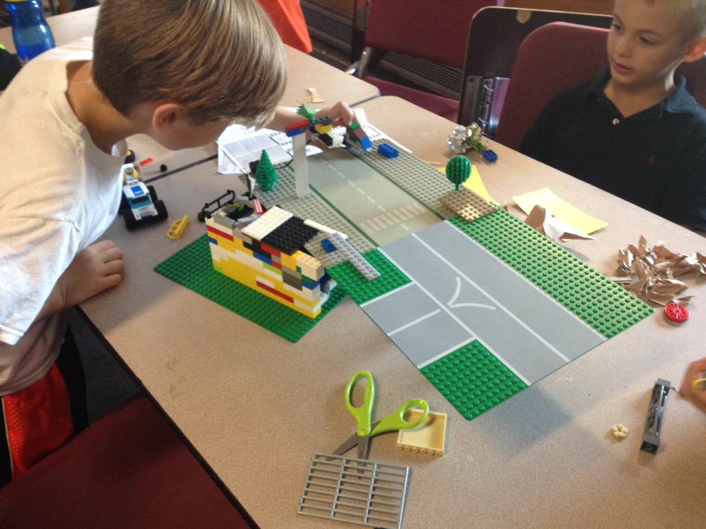 APSSummerFun's tweet image. Building sets for the Lego stop motion movies in LEGO Flix @Incrediflix1