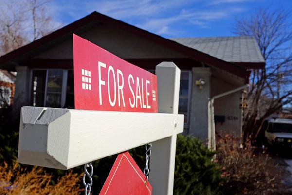 denbizjournal's tweet photo. The gold standard for #realestate? Denver has it all squared away (again): http://t.co/Df8m4uBTAr http://t.co/YDgGfINDo1