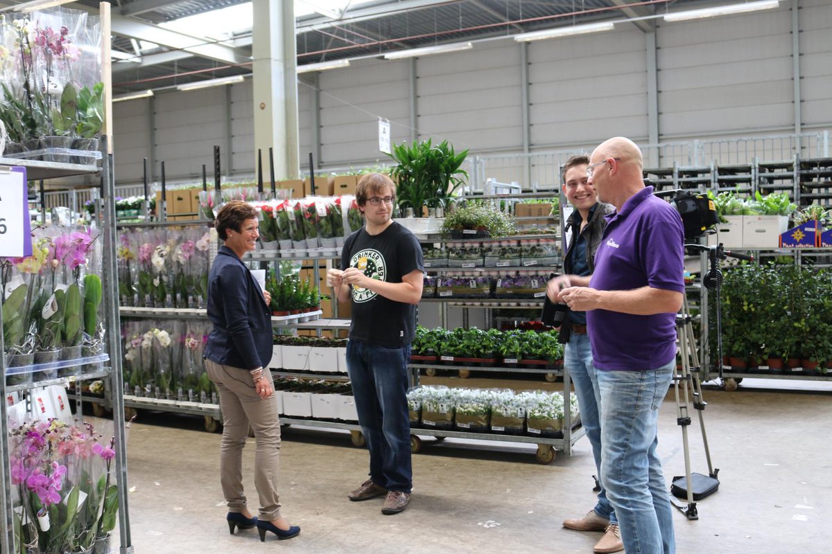 Leuk! <a href="/RFTRnl/">Ride for the Roses</a> Binnenkort zijn we op <a href="/wosnieuws/">wosnieuws</a> te bewonderen met onze #RFTR actie facebook.com/Noviflora/phot…