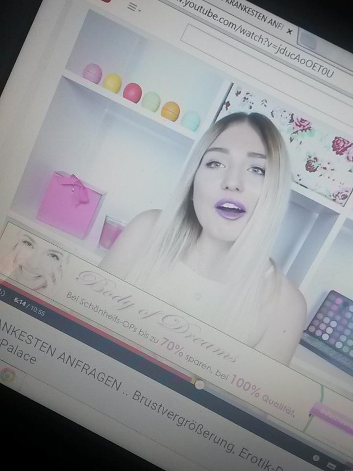 mrslisadain's tweet photo. Ich musste so lachen, als die Werbung kam 😂😂😂😂 @BibisBeauty http://t.co/rGwlDi8geX