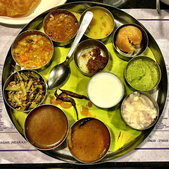 cnni's tweet photo. This is what dinner looks like for a CNN cameraman. Every night. Jealous? http://t.co/KfiIK5FHg2 #cnntravel http://t.co/XiqorXqHW6