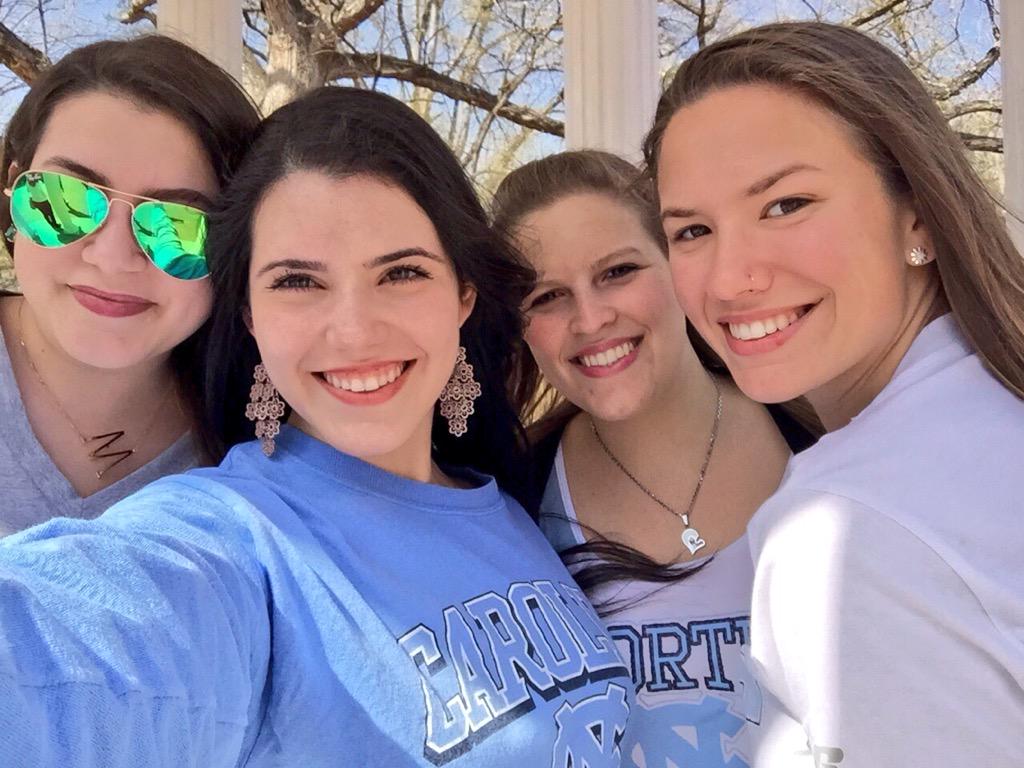 aruffino315's tweet photo. All I'm thinking about is being in Chapel Hill again with my cool friendz 😭 #12days http://t.co/lkZ8YFrUWw