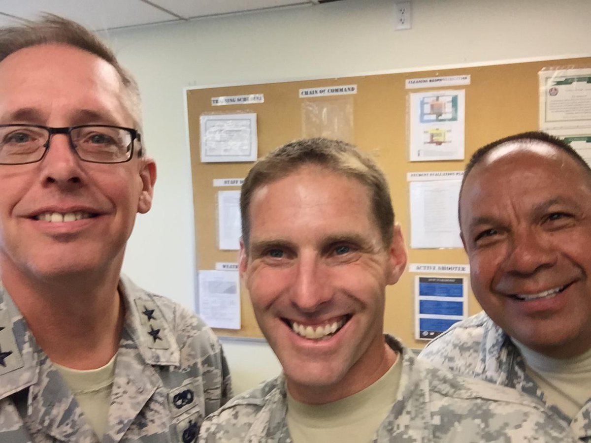 NENationalGuard's tweet photo. #1SG Ryan Sullivan is retiring after 21 years of service. He received the #bronzestar w/ valor #Congrats #withmyNETAG http://t.co/9O3cP2mkUU