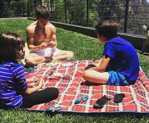 EternalShipper's tweet photo. Umm Kevin when did this happen and why didn't you warn me? 😍😍😍 #Dayumm #hot #ArtieGrewUp http://t.co/WMPFs8BI9I
