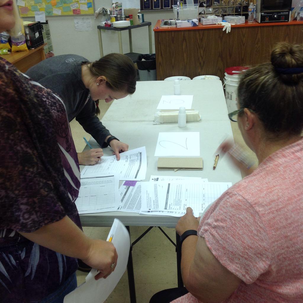 TimRay_AgEd's tweet photo. Prepping for the products of our toil at CASE ASA Washington #case4learning #CASEASA2015 http://t.co/2NgOrJNoSk