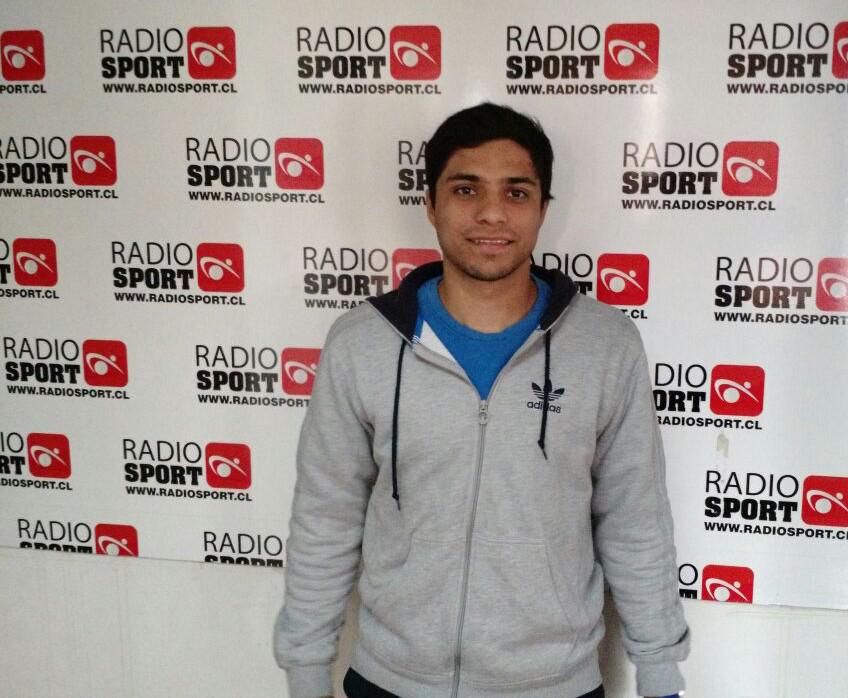 DARChile_'s tweet photo. (AL AIRE) ¡Conoce a dos grandes deportistas: @MQueroSwim y @5pipeCastro ahora en #AtodoDAR por @RadioSportChile! http://t.co/o6B71aADBj