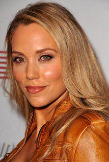 Happy Birthday to Elizabeth Berkley (43) 