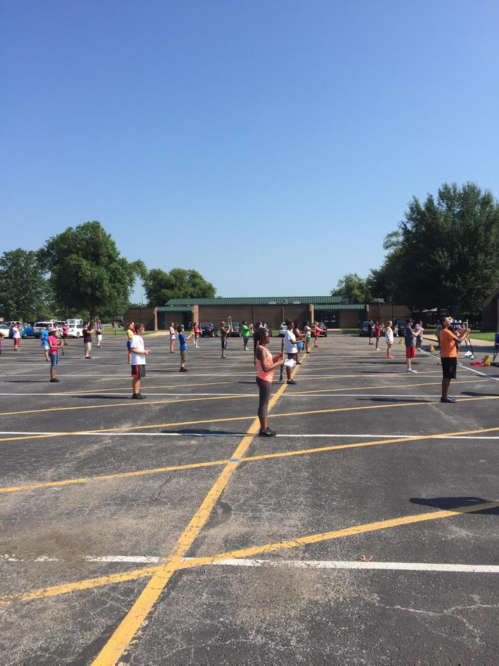 PatriotBands's tweet photo. Drill: Day 1! Great work on the asphalt today!!! http://t.co/a5ebRS7uPJ
