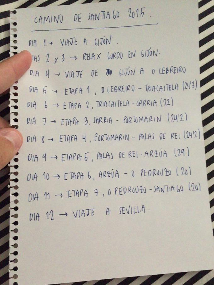 EmyGarcia84's tweet photo. ¡Arreglao!. Papel y boli, y en 10' está todo listo... ¡a ver como sale el invento! 😆 http://t.co/Grw1pvQmwr