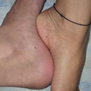 ro_jack33's tweet photo. Stand 69...i like it....@Hot_lesbian_69 http://t.co/YmPfT5qwrC