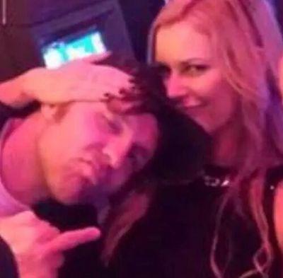 RRomanreigns's tweet photo. #offlineforsleep to cuddle with mysexy special Amazing girlfriend love u so much babe💖@reneeyoung216 💜nightbabe😘💏 http://t.co/GwG2MtPNFQ