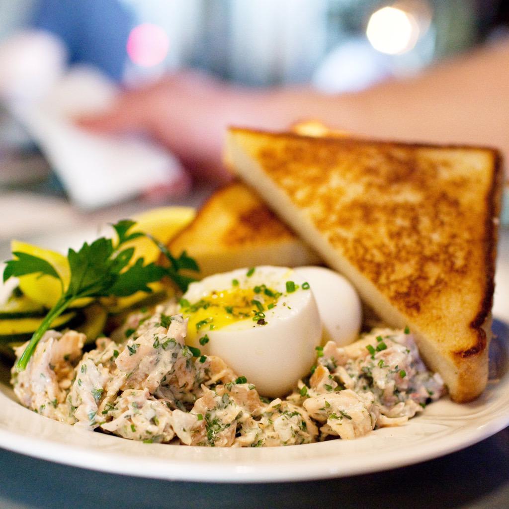 Au Cheval Diner (@aucheval) on Twitter photo #SalmonRillette #AuCheval #Hogsalt #SalmonRillette #AuCheval #Hogsalt