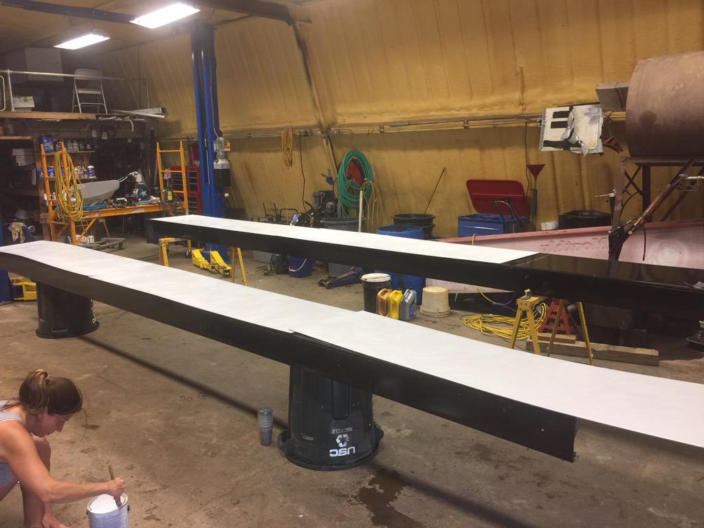 ArtForYinz's tweet photo. @ArtForYinz using @piedmontplastic #alupoly #greatproduct #nextgen #signage #workflow #ArtForYinz2015 http://t.co/8JN8JM5JPO