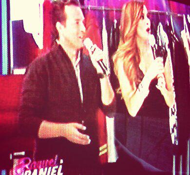 goliathtv1's tweet photo. @arturomacias977  en Raquel y daniel nos divertimos mucho amigo saludos @goliathtv1 http://t.co/XCEifETm2Y