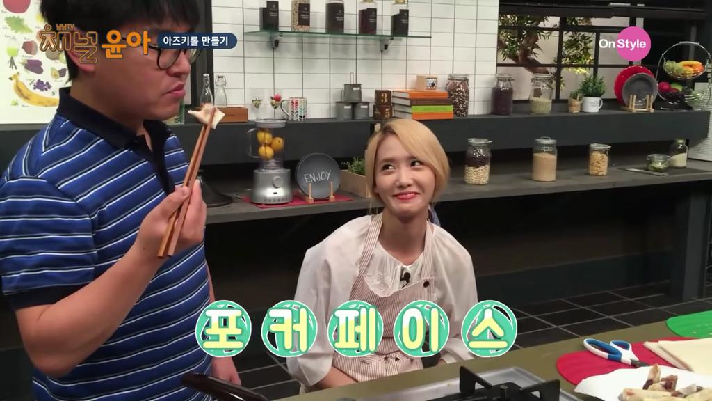 Herliana28112's tweet photo. lexieforyoong : #ChefYoong #ChannelSNSD http://t.co/IXSaSNKUeL